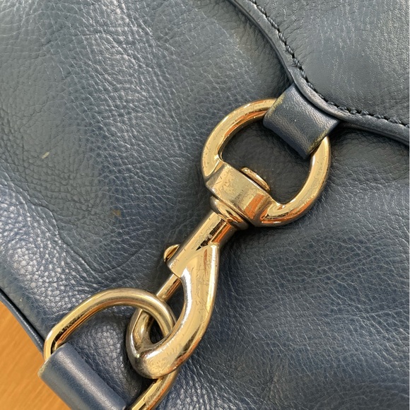 Rebecca Minkoff Mini MAC crossbody bag in blue - Picture 4 of 5